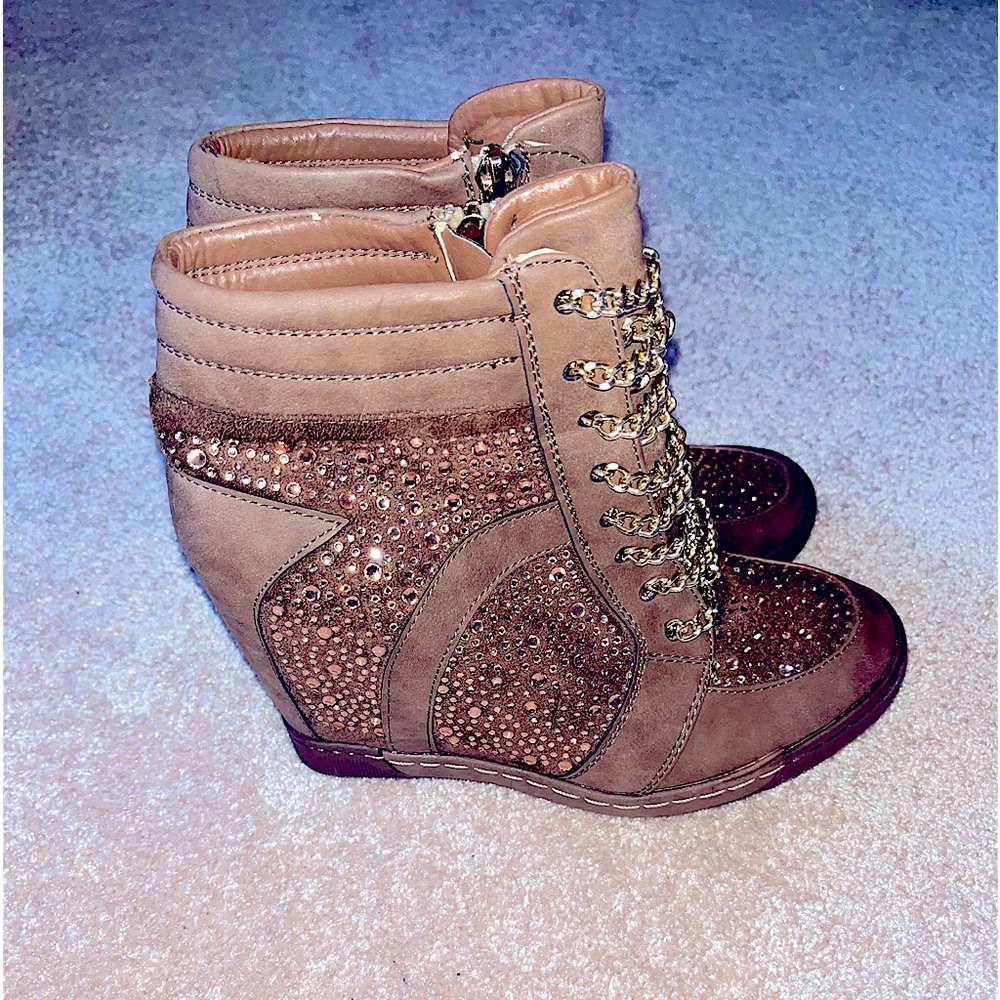 Bling-detailed “Y2K” style sneaker-boots